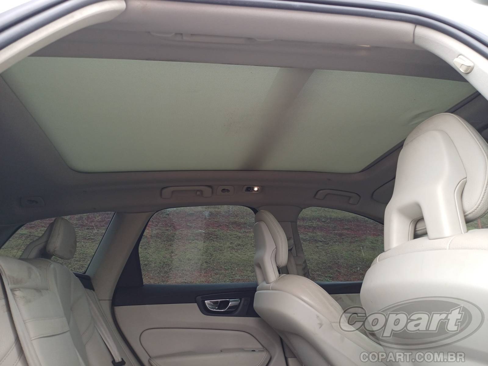 2018 VOLVO XC60 — foto 13 de 13