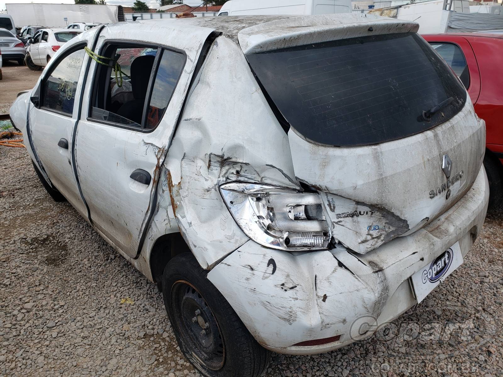 Foto 3: 2019 RENAULT SANDERO