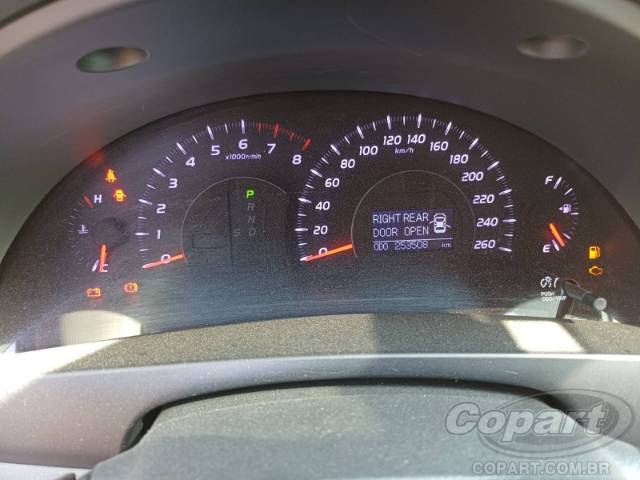 2011 TOYOTA CAMRY 