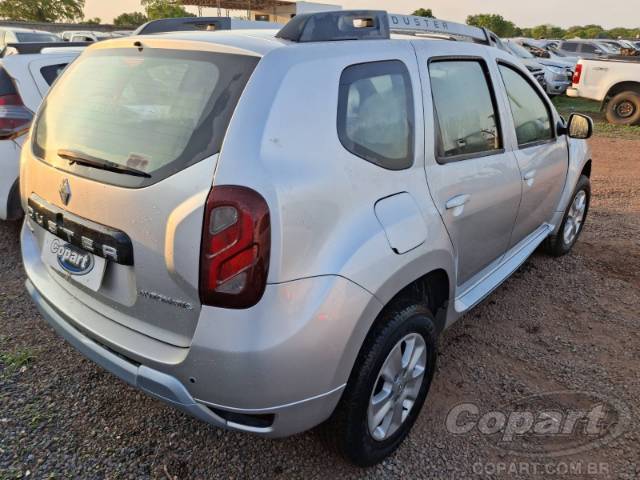 2017 RENAULT DUSTER 