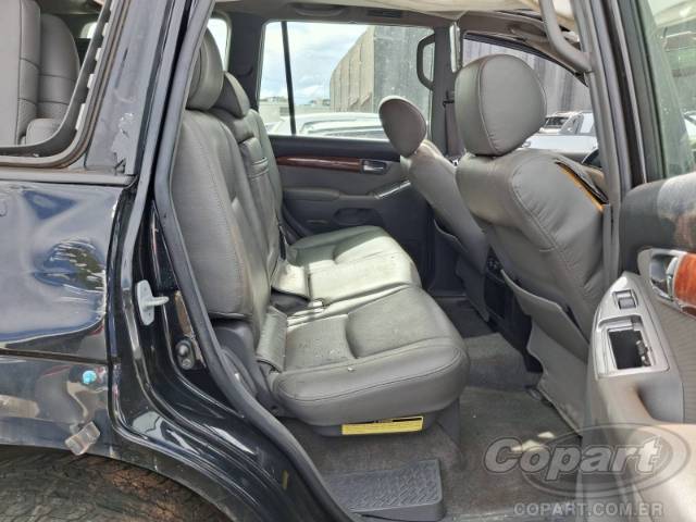 2009 TOYOTA LAND CRUISER 