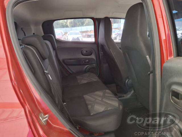 2017 FIAT MOBI 