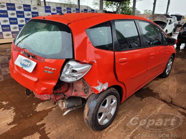 2010 HONDA FIT 