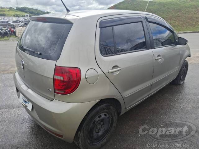 2013 VOLKSWAGEN FOX 
