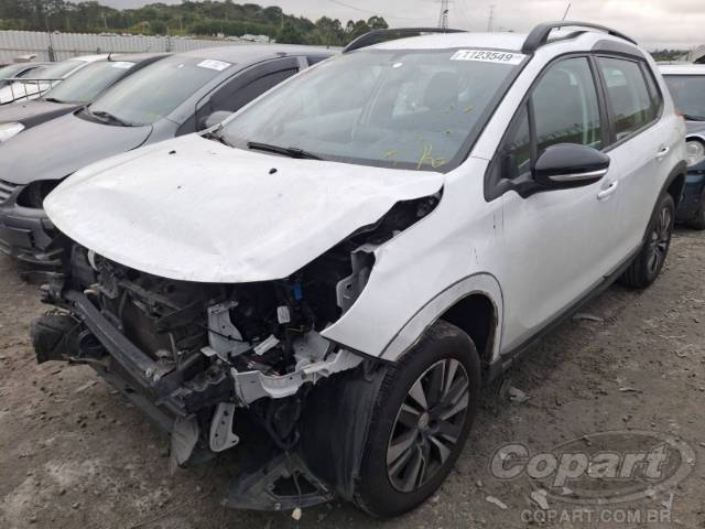 2022 PEUGEOT 2008 
