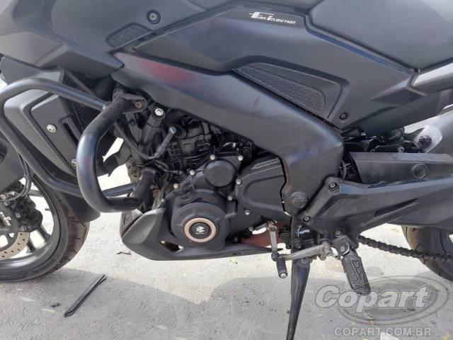 2024 BAJAJ DOMINAR 