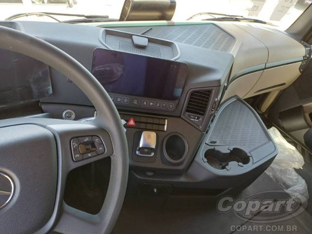 2025 MERCEDES-BENZ Actros 