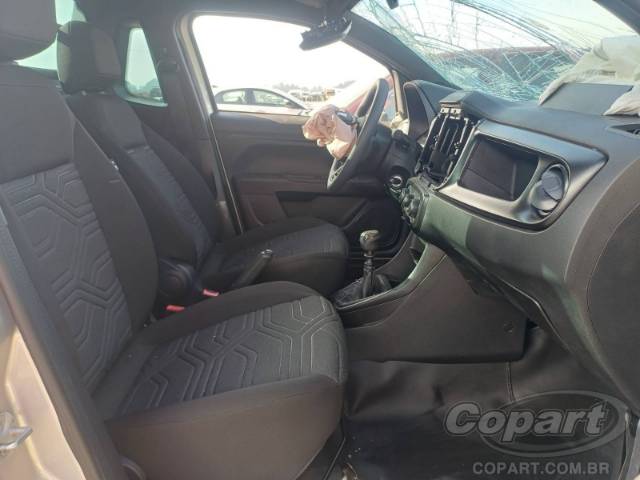 2026 FIAT STRADA 