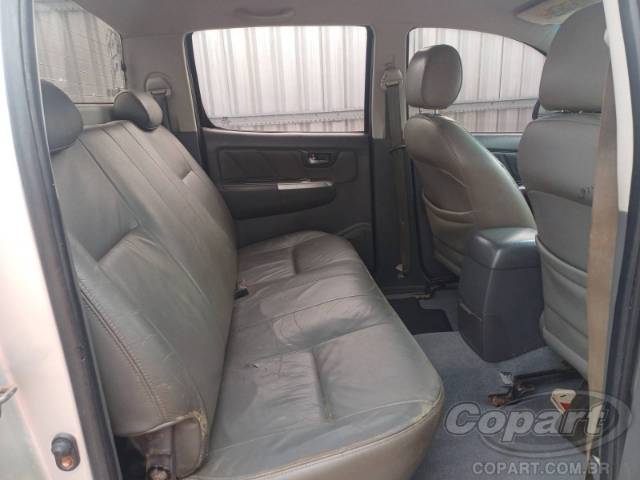 2012 TOYOTA HILUX CD 