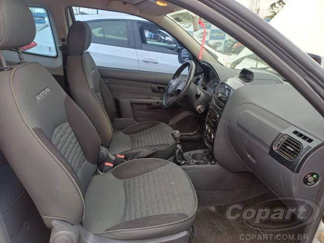 2017 FIAT STRADA CD 