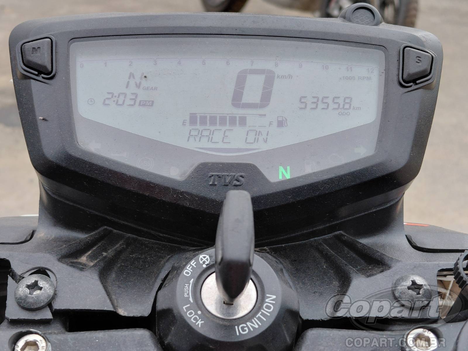Foto 9 de 10: 2023 TVS APACHE