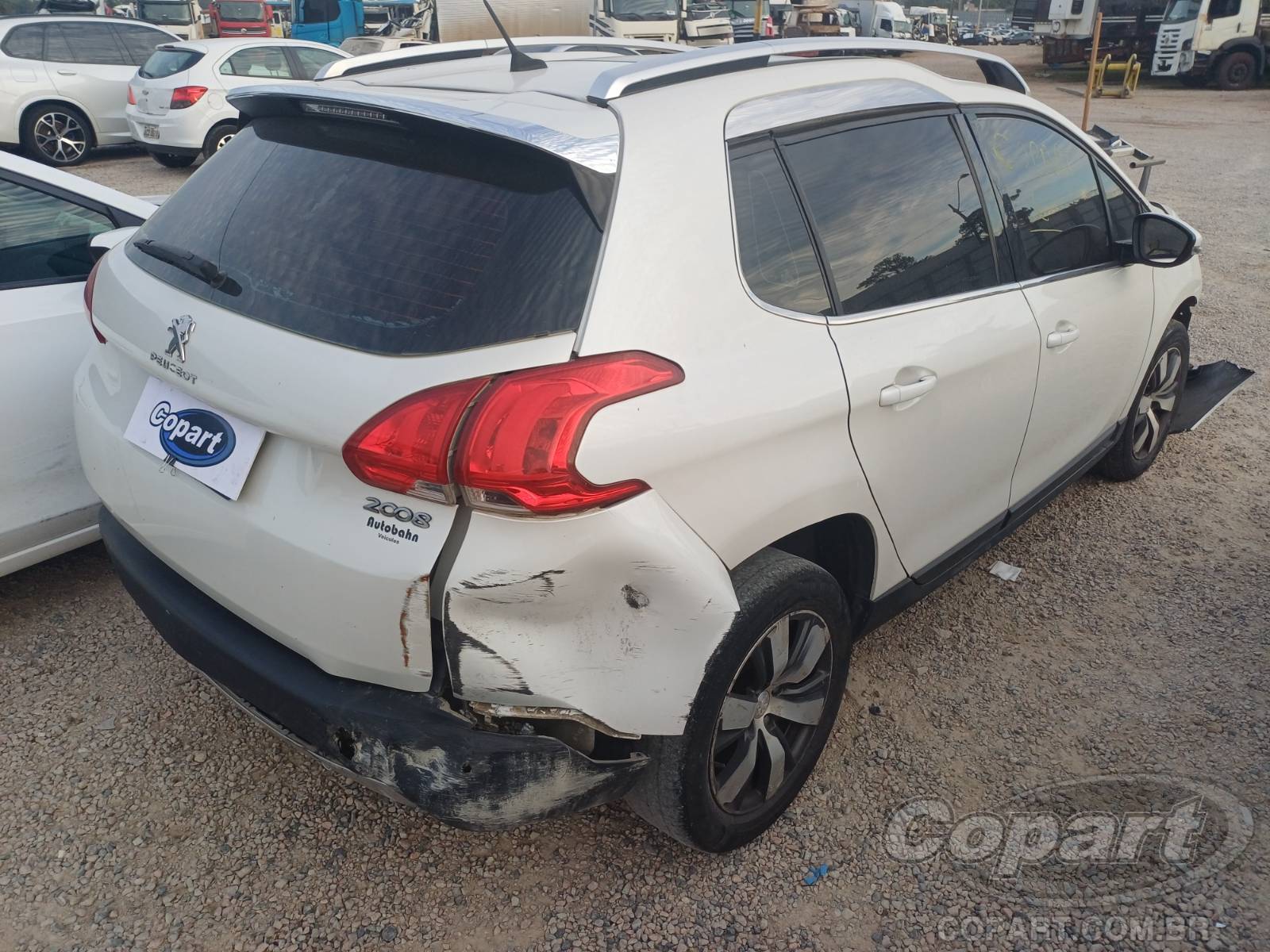 Foto 4: 2016 PEUGEOT 2008