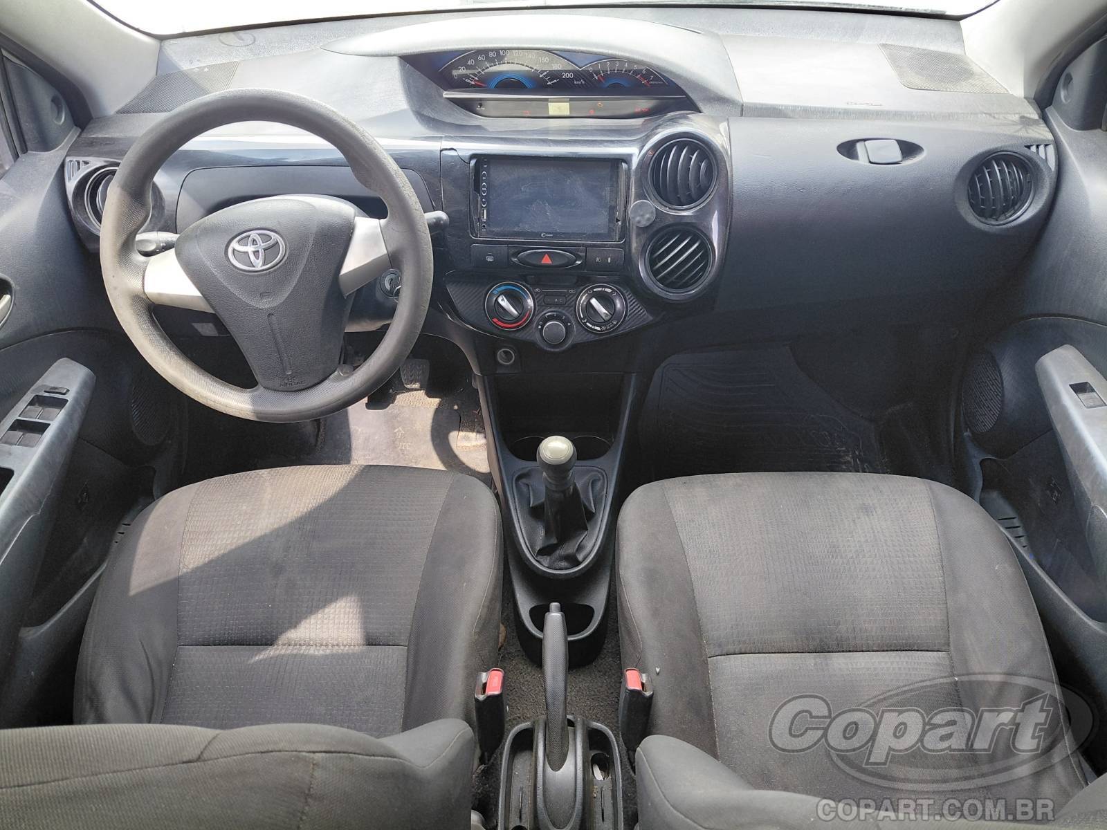 Foto 9 de 11: 2014 TOYOTA ETIOS SEDA