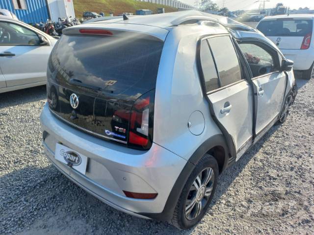 2018 VOLKSWAGEN UP 