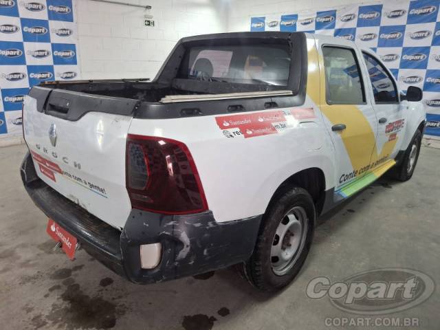 2019 RENAULT DUSTER OROCH 