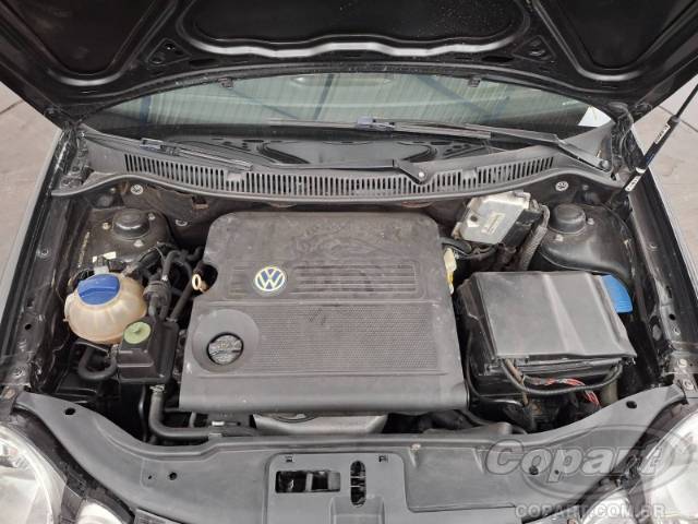 2004 VOLKSWAGEN POLO SEDAN 