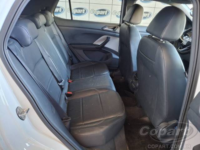 2022 VOLKSWAGEN T-CROSS 