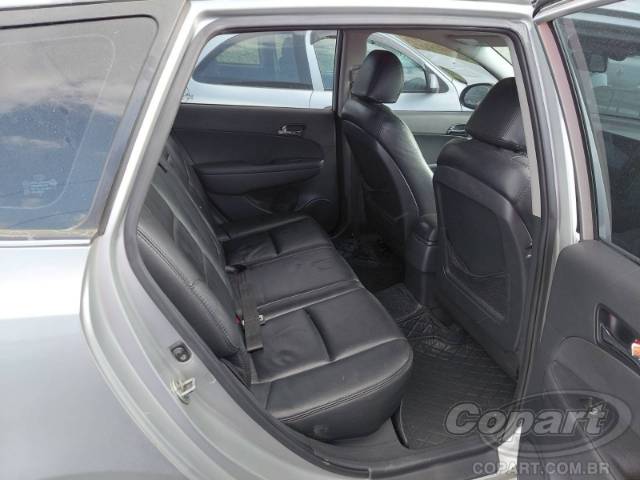 2011 HYUNDAI I30 CW 