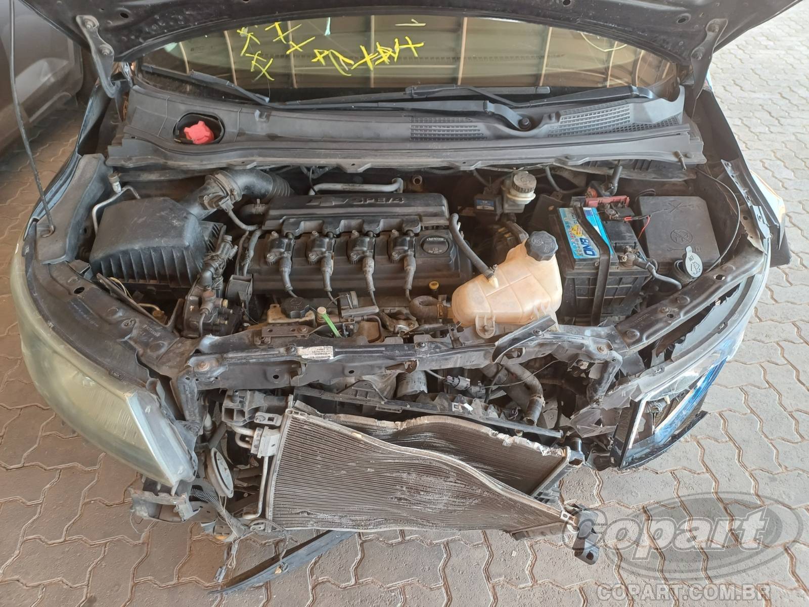 Foto 7 de 13: 2015 CHEVROLET PRISMA