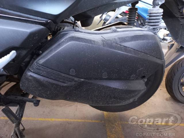 2025 YAMAHA XMAX 
