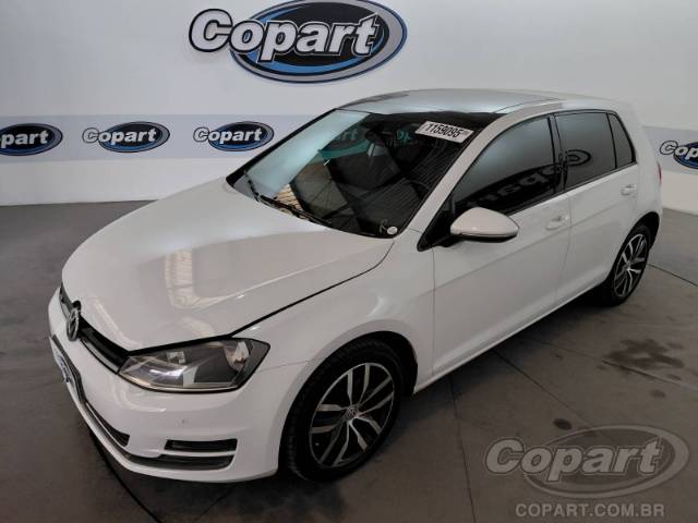 2015 VOLKSWAGEN GOLF 