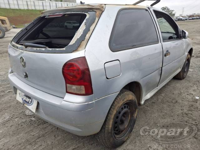 2011 VOLKSWAGEN GOL 