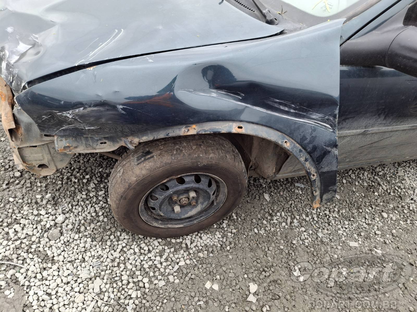 1998 CHEVROLET CORSA — foto 11 de 15