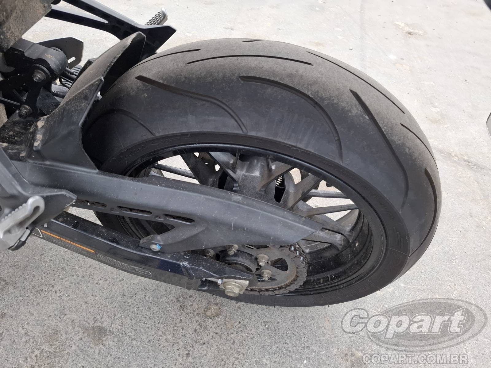 Foto 7 de 10: 2020 KAWASAKI Z900