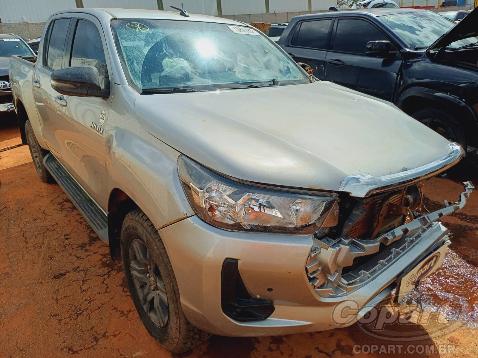 Veículo Toyota Hilux Toyota Hilux CD SR 2.8 D-4D Turbo 2023 2023 em leilão