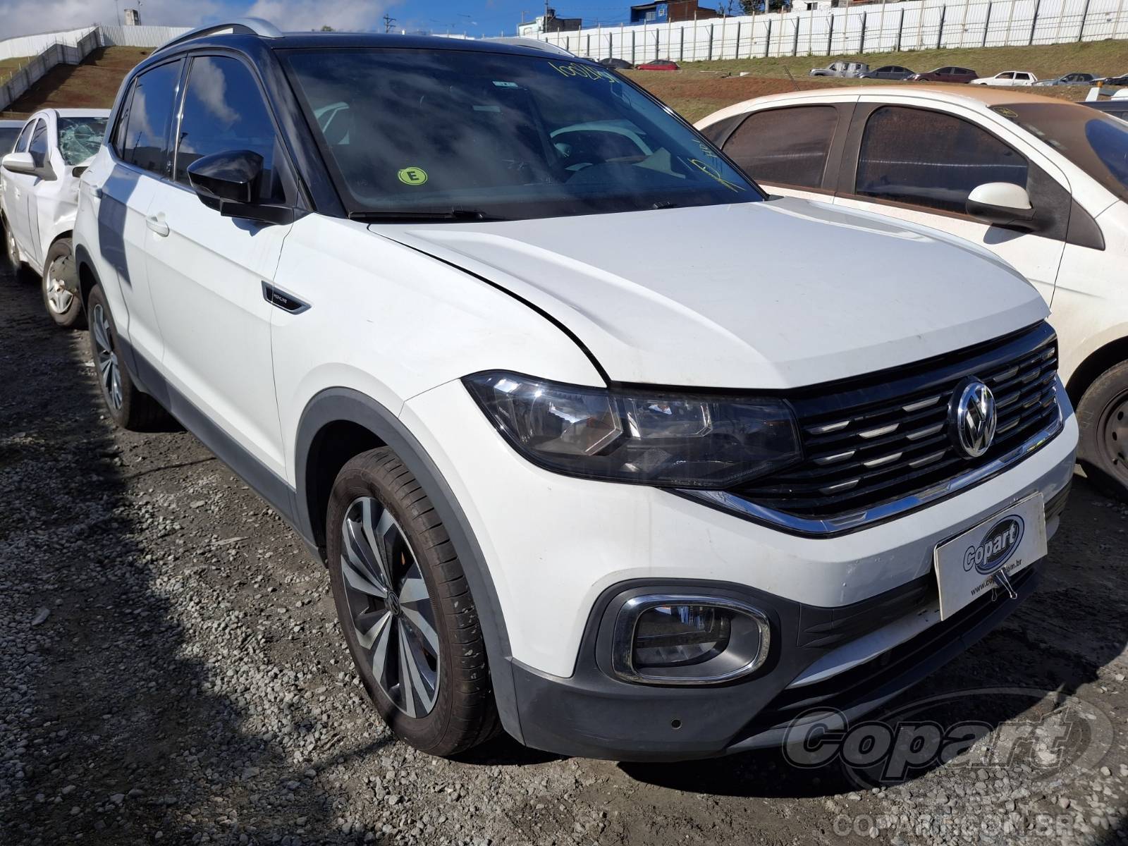 Veículo VW - VolksWagen T-Cross 2020 VOLKSWAGEN T-CROSS T-Cross Highline 250 AT 1.4 16V TSI Turbo 2020 em leilão