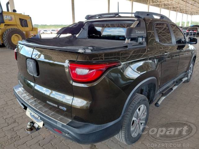 2017 FIAT TORO 