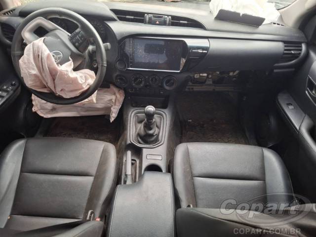 2024 TOYOTA HILUX CD 