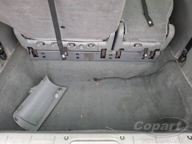 2006 CHRYSLER GRAND CARAVAN 