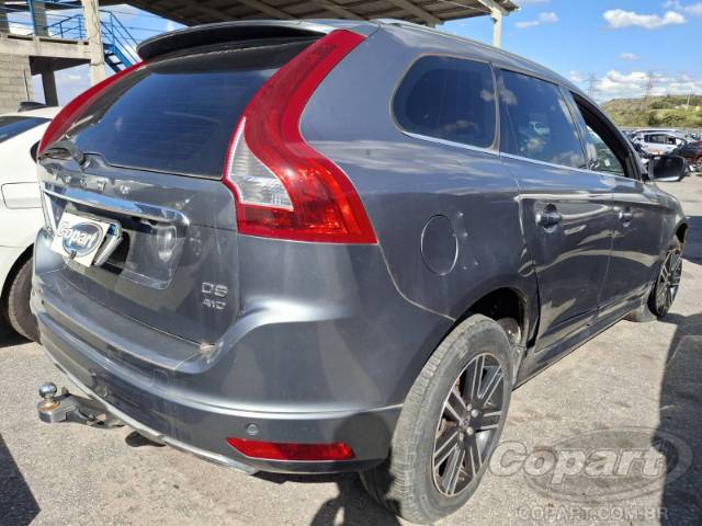 2017 VOLVO XC60 