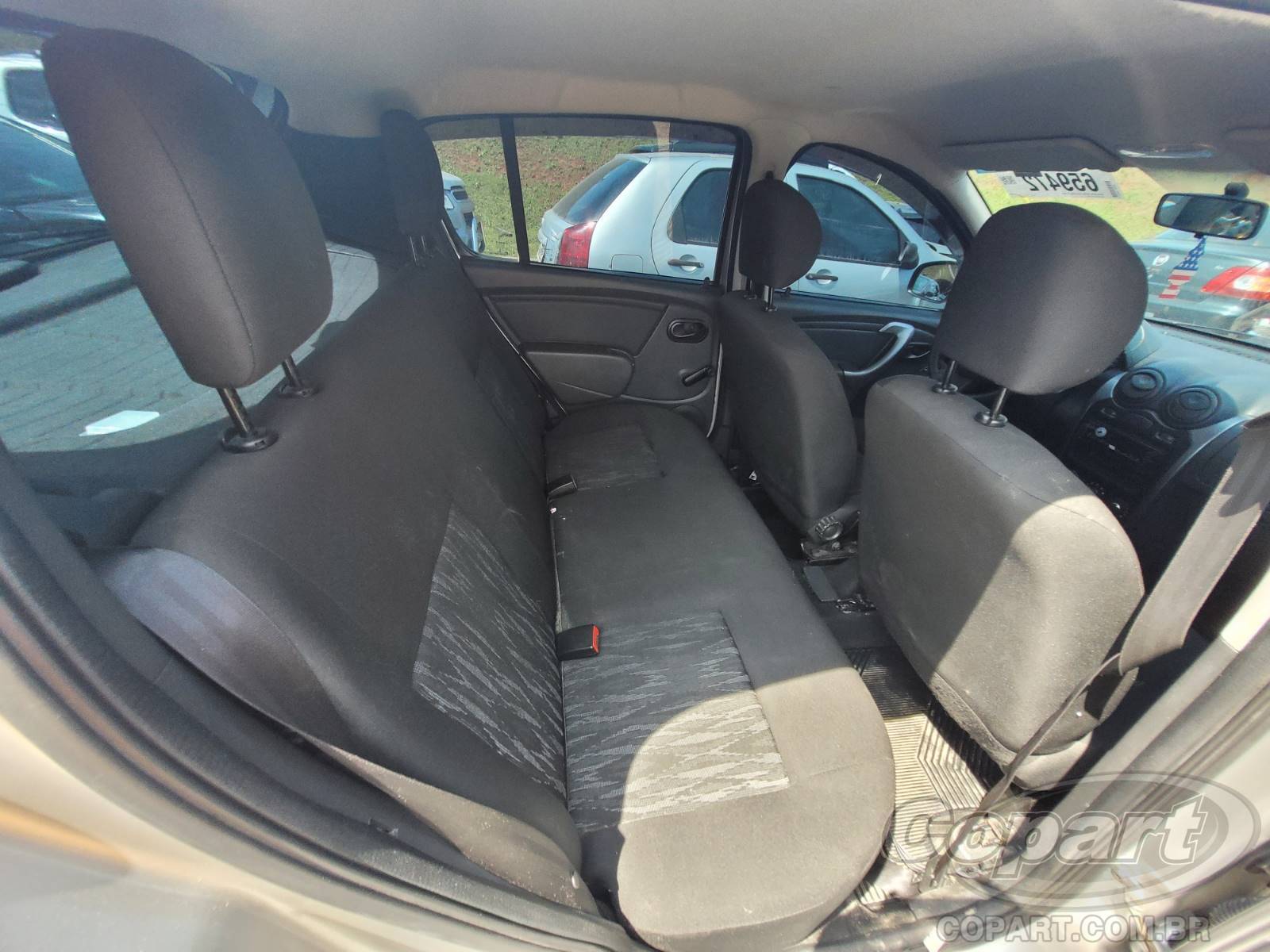 Foto 6 de 10: 2014 RENAULT SANDERO