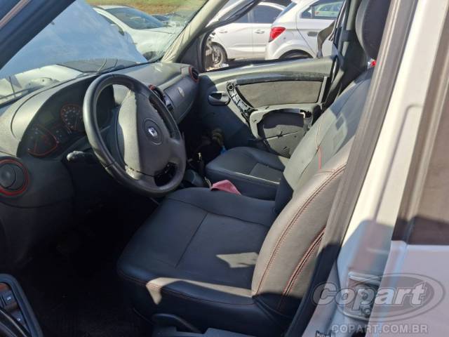 2014 RENAULT SANDERO 