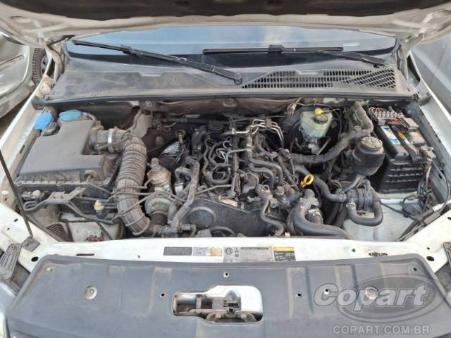 2015 VOLKSWAGEN AMAROK 