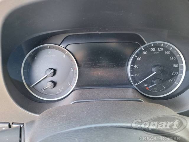 2025 NISSAN FRONTIER CD 