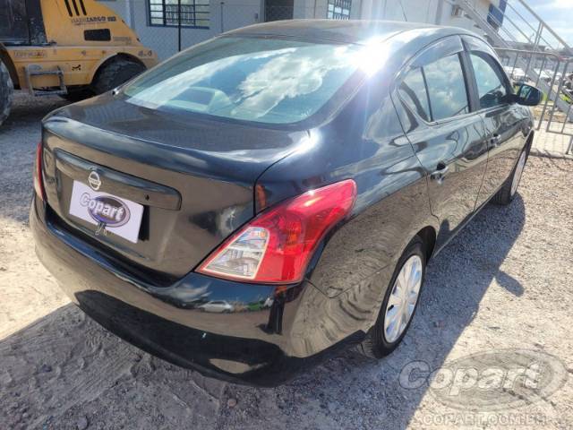 2018 NISSAN VERSA 