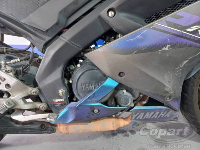 2025 YAMAHA YZF R15 