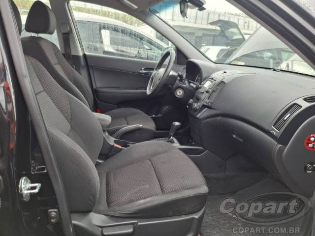 2011 HYUNDAI I30 