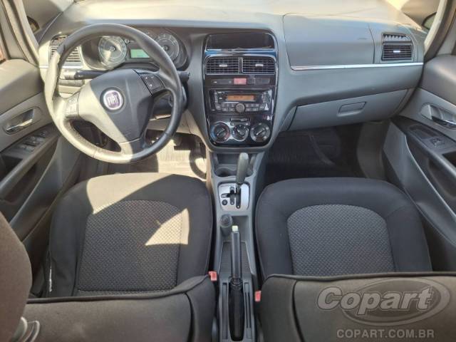 2011 FIAT LINEA 