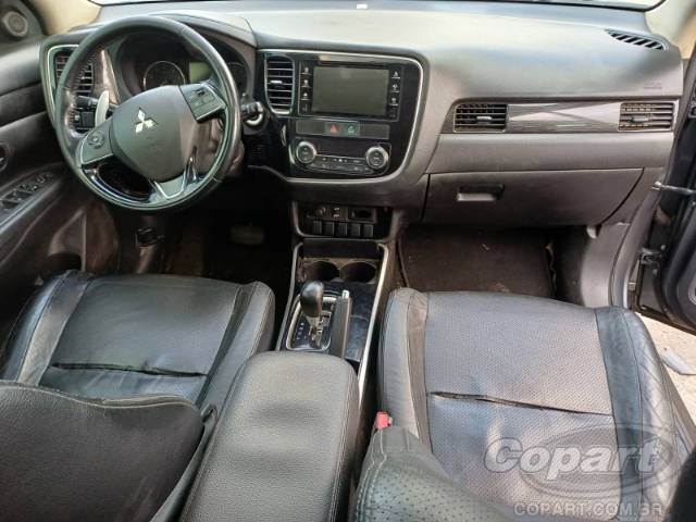 2018 MITSUBISHI OUTLANDER 