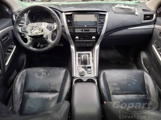 2024 MITSUBISHI PAJERO SPORT 