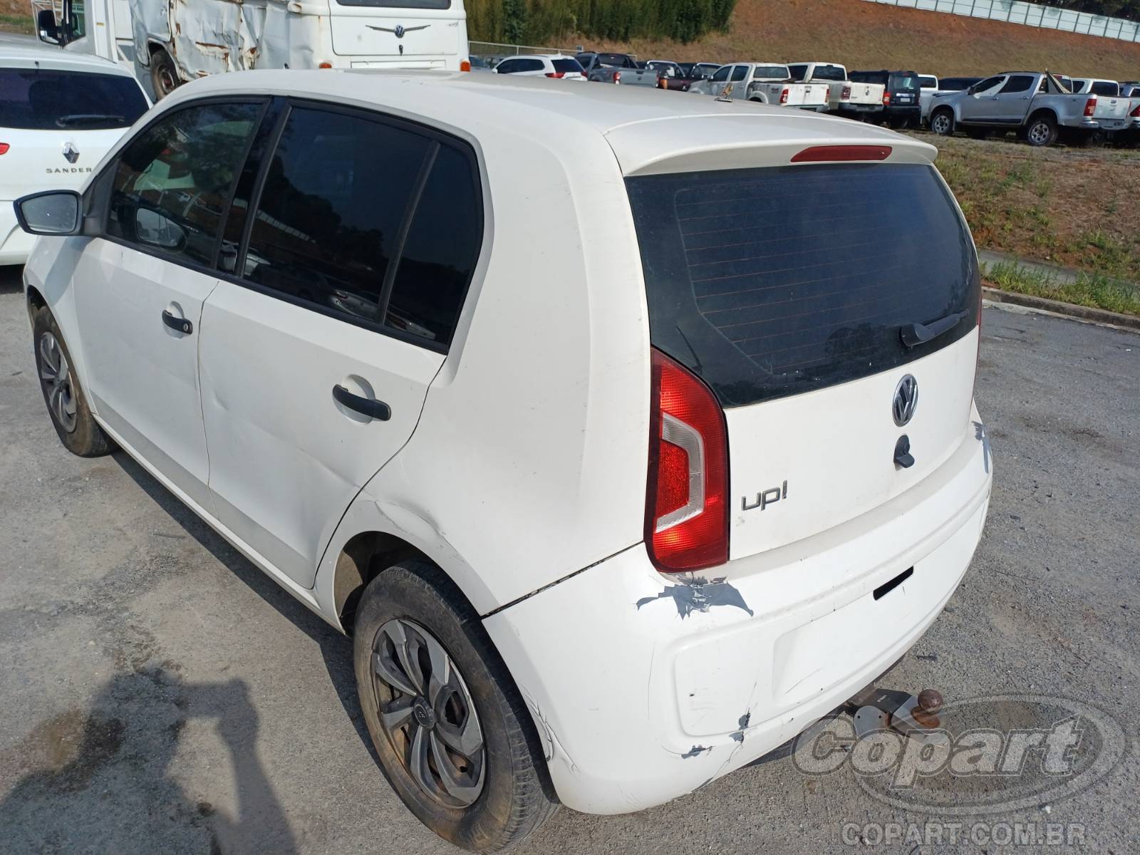 Foto 3: 2015 VOLKSWAGEN UP