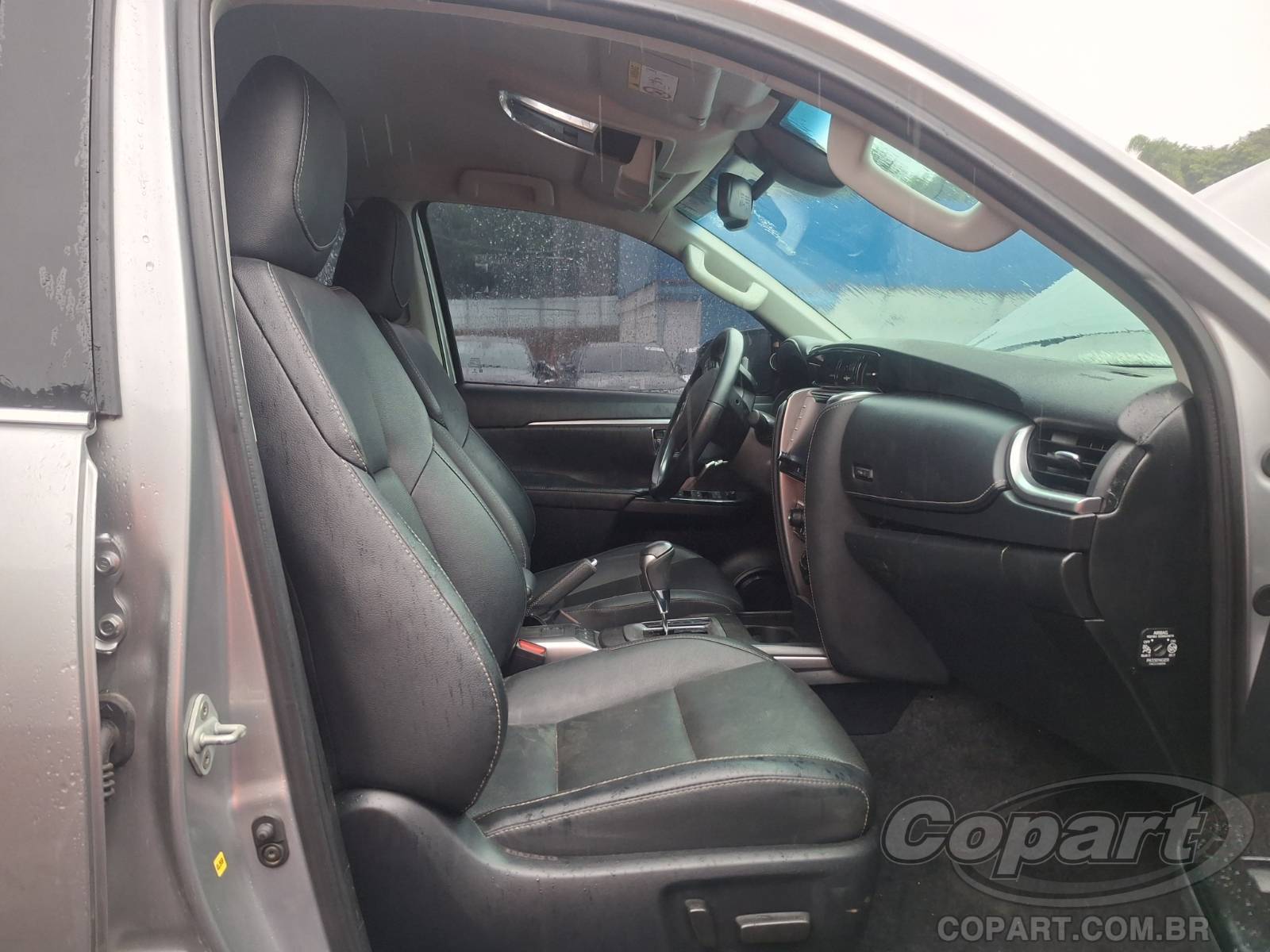 Foto 5: 2021 TOYOTA SW4