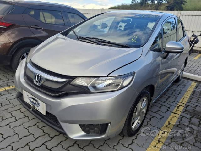 2016 HONDA FIT 