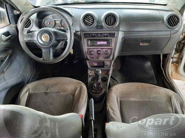 2010 VOLKSWAGEN VOYAGE 