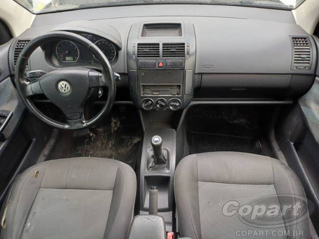 2011 VOLKSWAGEN POLO SEDAN 