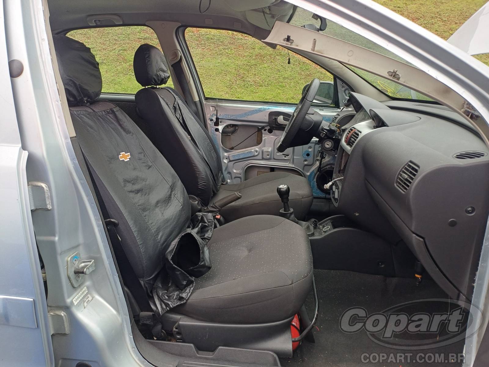 2009 CHEVROLET CORSA — foto 5 de 12